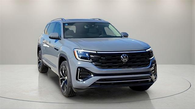 new 2025 Volkswagen Atlas car, priced at $54,333