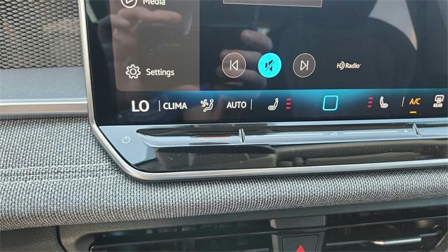 new 2025 Volkswagen Tiguan car, priced at $28,751