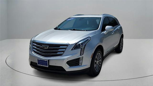 used 2017 Cadillac XT5 car, priced at $17,500