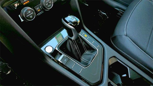 new 2024 Volkswagen Taos car, priced at $29,689