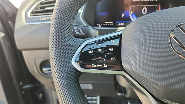 new 2024 Volkswagen Tiguan car, priced at $33,069