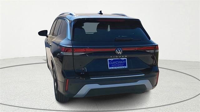 new 2025 Volkswagen Tiguan car, priced at $33,714