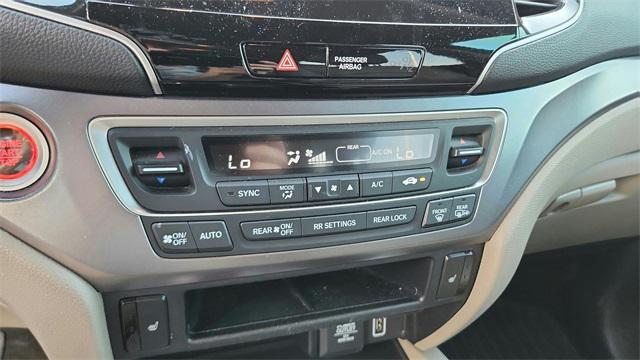 used 2021 Honda Pilot car, priced at $26,583