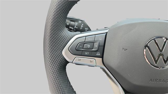 new 2025 Volkswagen Tiguan car, priced at $35,846