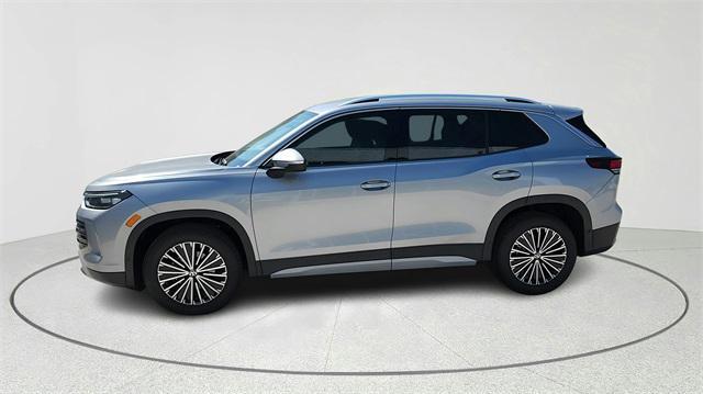 new 2025 Volkswagen Tiguan car, priced at $28,894