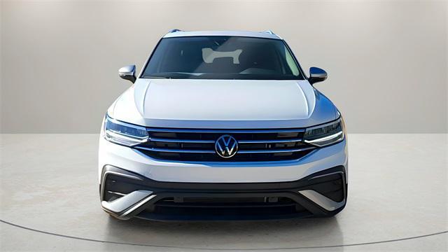 new 2024 Volkswagen Tiguan car, priced at $29,000