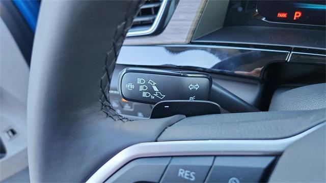 new 2025 Volkswagen Atlas car, priced at $50,411