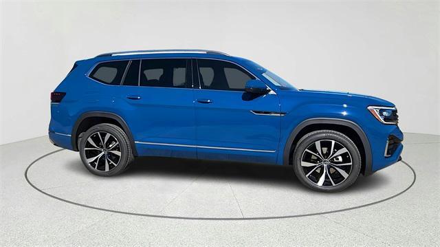 new 2025 Volkswagen Atlas car, priced at $50,411