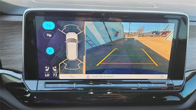 new 2025 Volkswagen Atlas car, priced at $50,411