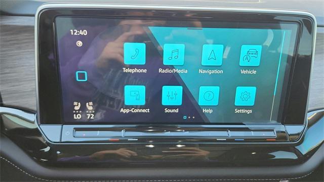 new 2025 Volkswagen Atlas car, priced at $50,411