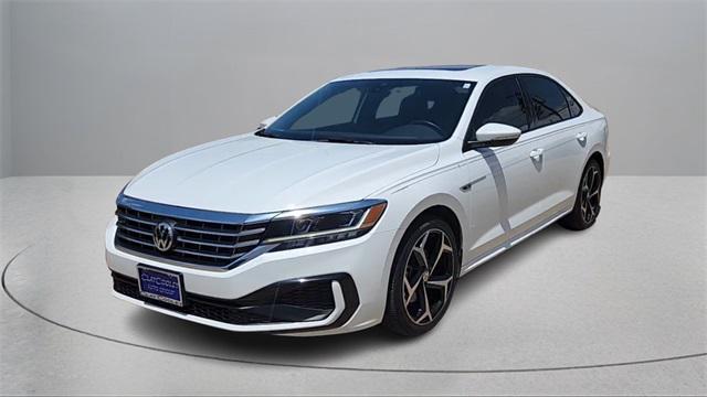 used 2022 Volkswagen Passat car, priced at $21,000