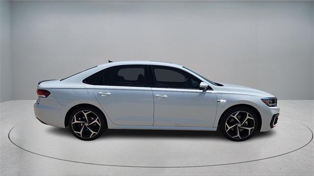 used 2022 Volkswagen Passat car, priced at $21,000
