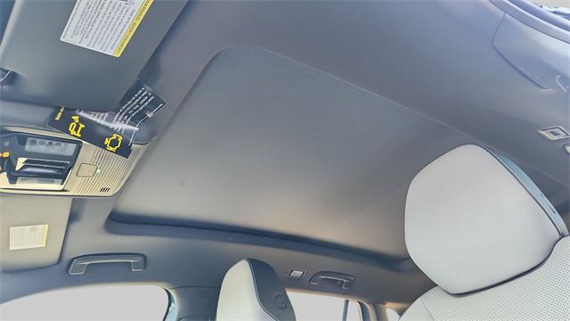new 2025 Volkswagen Tiguan car, priced at $36,558