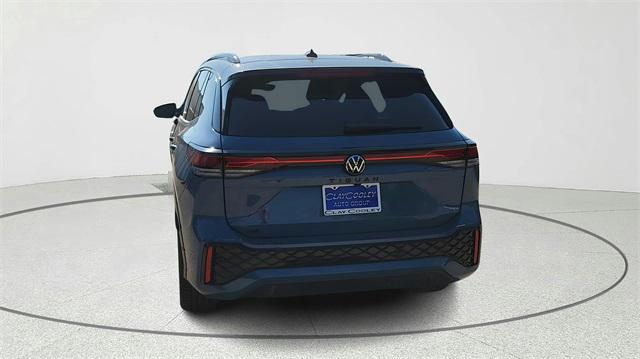 new 2025 Volkswagen Tiguan car, priced at $36,558