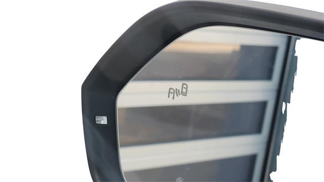 new 2026 Volkswagen Atlas car, priced at $47,681