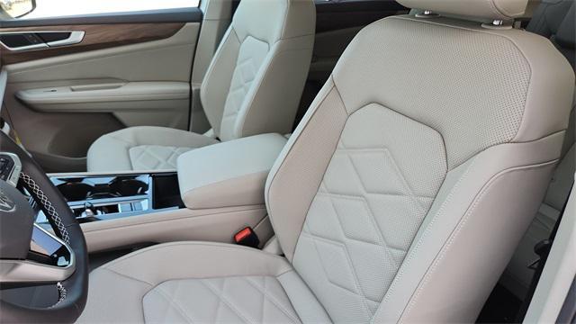 new 2026 Volkswagen Atlas car, priced at $47,681