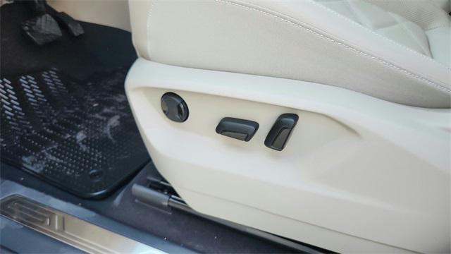 new 2026 Volkswagen Atlas car, priced at $47,681