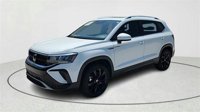 new 2024 Volkswagen Taos car, priced at $27,500