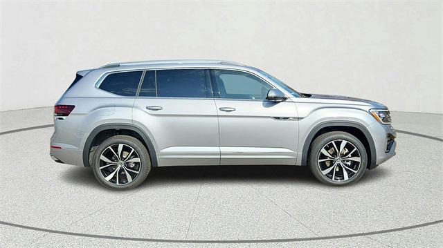 new 2025 Volkswagen Atlas car, priced at $50,411