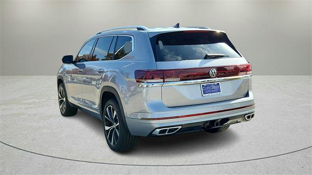 new 2025 Volkswagen Atlas car, priced at $52,333