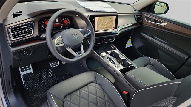new 2025 Volkswagen Atlas car, priced at $50,411