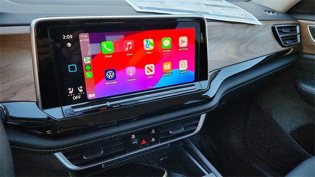 new 2025 Volkswagen Atlas car, priced at $42,414