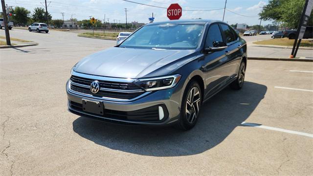 used 2024 Volkswagen Jetta car, priced at $27,570