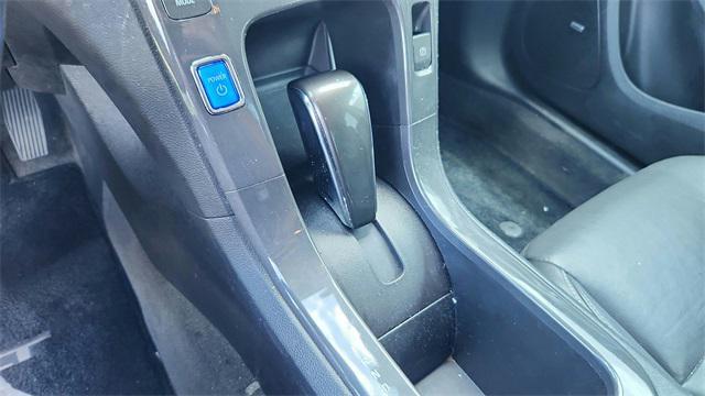 used 2014 Chevrolet Volt car, priced at $10,000