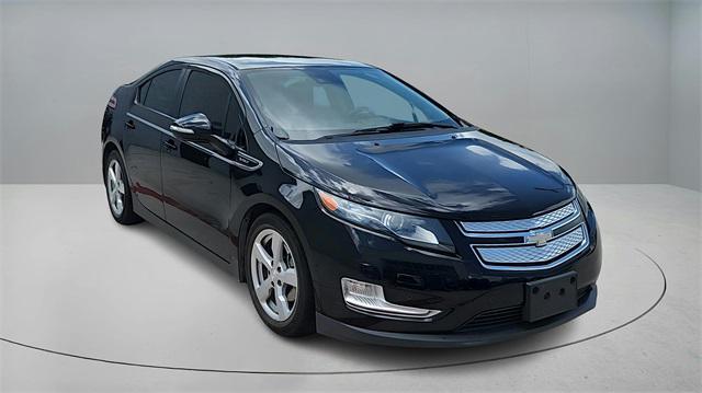 used 2014 Chevrolet Volt car, priced at $10,000