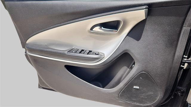used 2014 Chevrolet Volt car, priced at $10,000