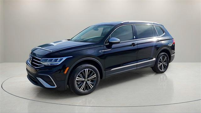 new 2024 Volkswagen Tiguan car, priced at $30,779