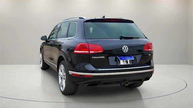 used 2017 Volkswagen Touareg car, priced at $21,282