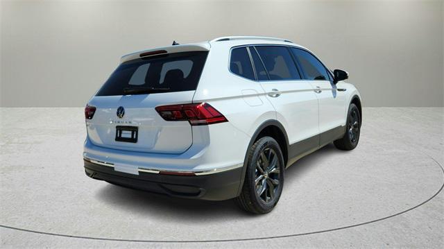 new 2024 Volkswagen Tiguan car, priced at $27,488