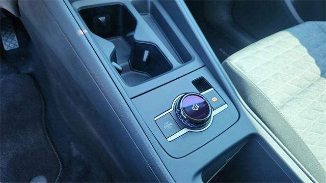 new 2025 Volkswagen Tiguan car, priced at $28,999