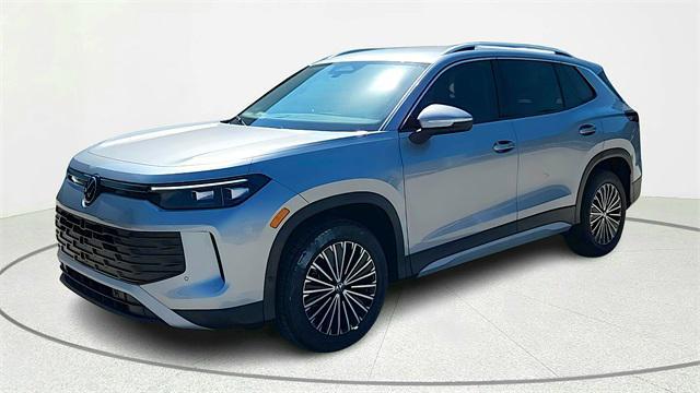 new 2025 Volkswagen Tiguan car, priced at $28,999