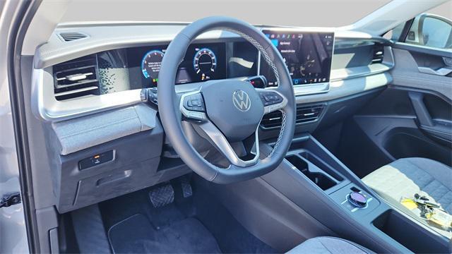 new 2025 Volkswagen Tiguan car, priced at $28,999