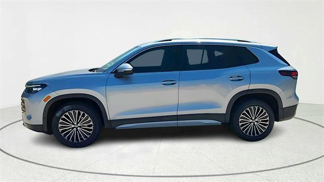 new 2025 Volkswagen Tiguan car, priced at $28,999