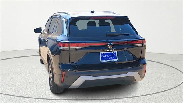 new 2025 Volkswagen Tiguan car, priced at $33,819