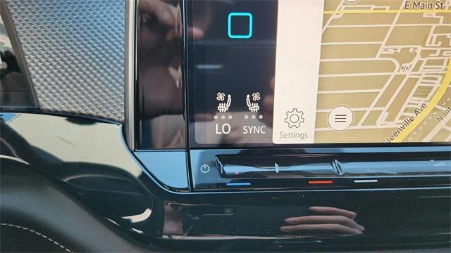 new 2026 Volkswagen Atlas Cross Sport car, priced at $52,371