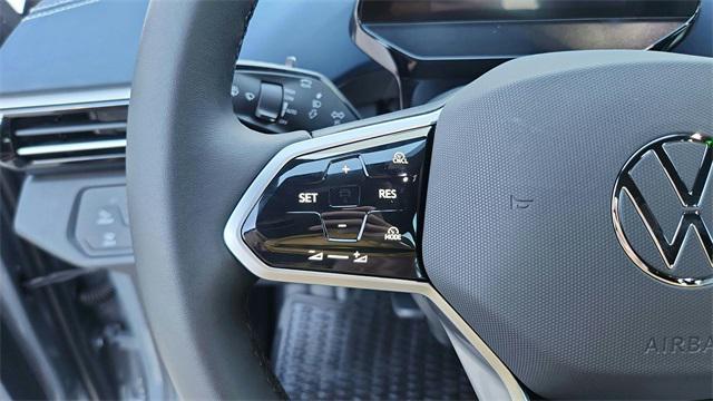 new 2025 Volkswagen ID.4 car, priced at $46,474