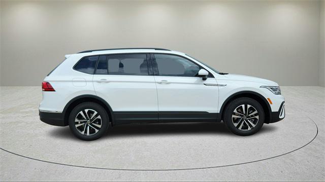 new 2024 Volkswagen Tiguan car, priced at $27,559