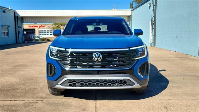 new 2025 Volkswagen Atlas Cross Sport car, priced at $42,550