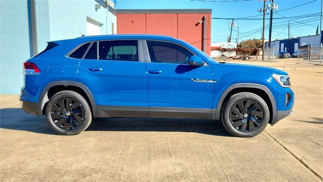 new 2025 Volkswagen Atlas Cross Sport car, priced at $42,550