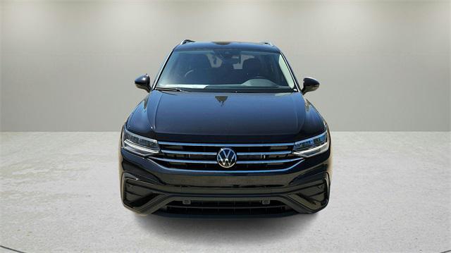 new 2024 Volkswagen Tiguan car, priced at $31,998