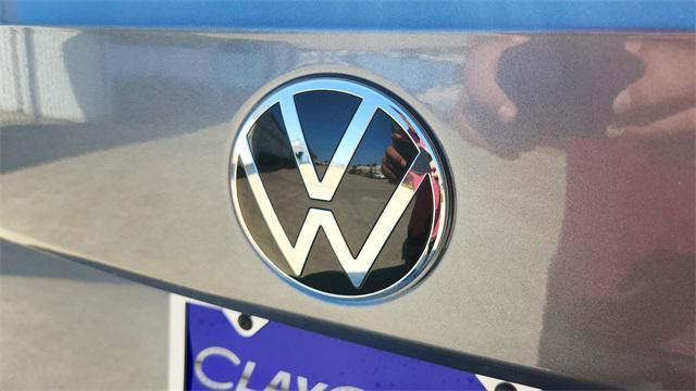 new 2024 Volkswagen Taos car, priced at $22,000