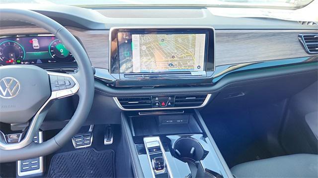 new 2025 Volkswagen Atlas car, priced at $51,411