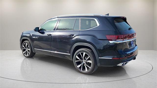 new 2025 Volkswagen Atlas car, priced at $51,411