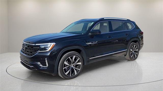 new 2025 Volkswagen Atlas car, priced at $51,411