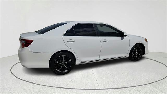 used 2014 Toyota Camry car, priced at $10,258