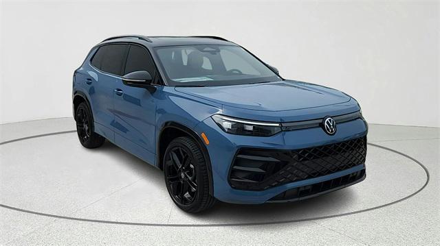 new 2025 Volkswagen Tiguan car, priced at $38,105